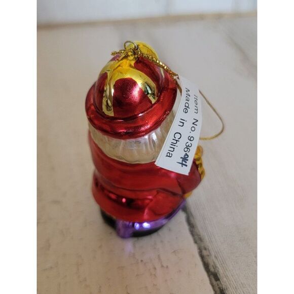 Shiny hero firefighter hose puppy dog ornament Xmas - Picture 4 of 6